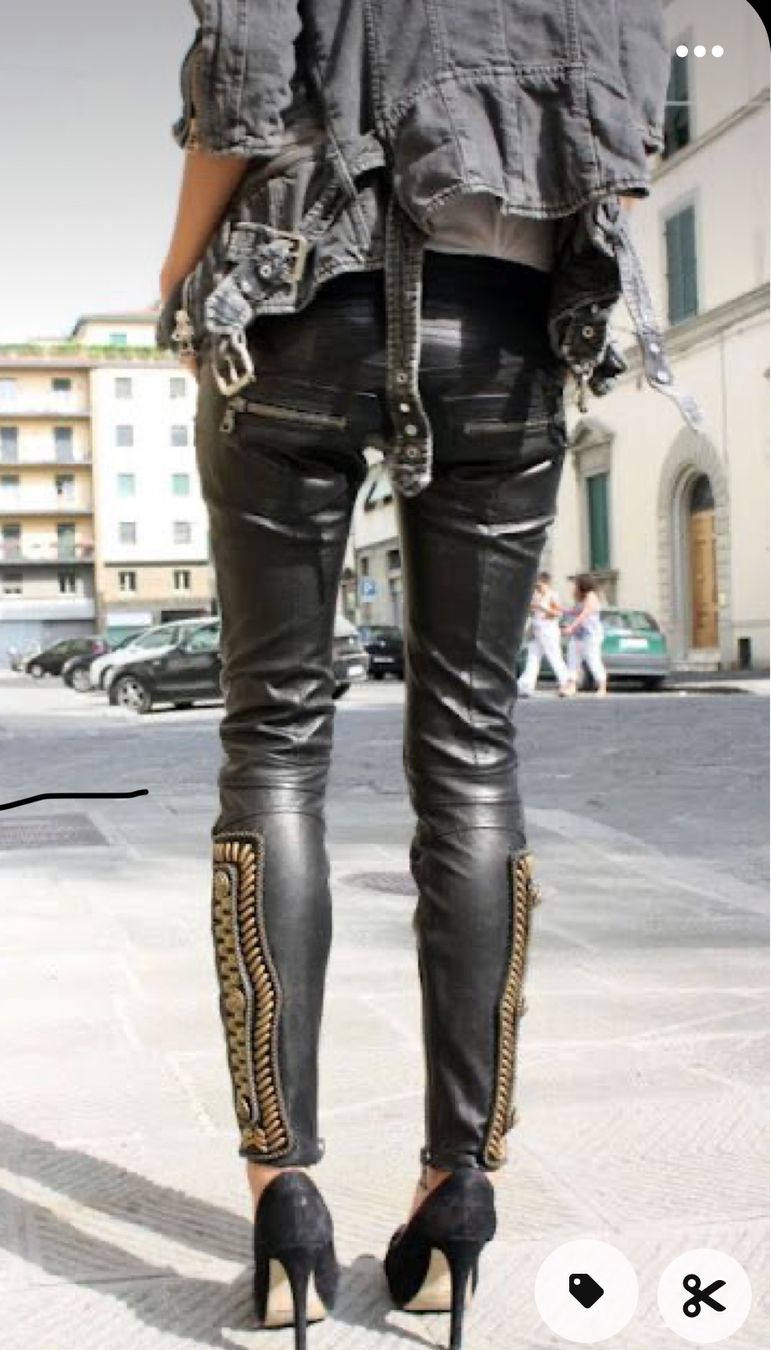 Pantaloni: Balmain, pantalon en cuir – Nuovo (secondo la descrizione) da Genève venduto da dachaw