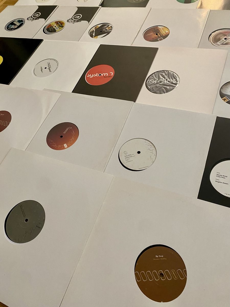 Schallplatten: Vinylsammlung Techno Minimal House – Gebraucht aus Möhlin von Devilspunchbowl 6