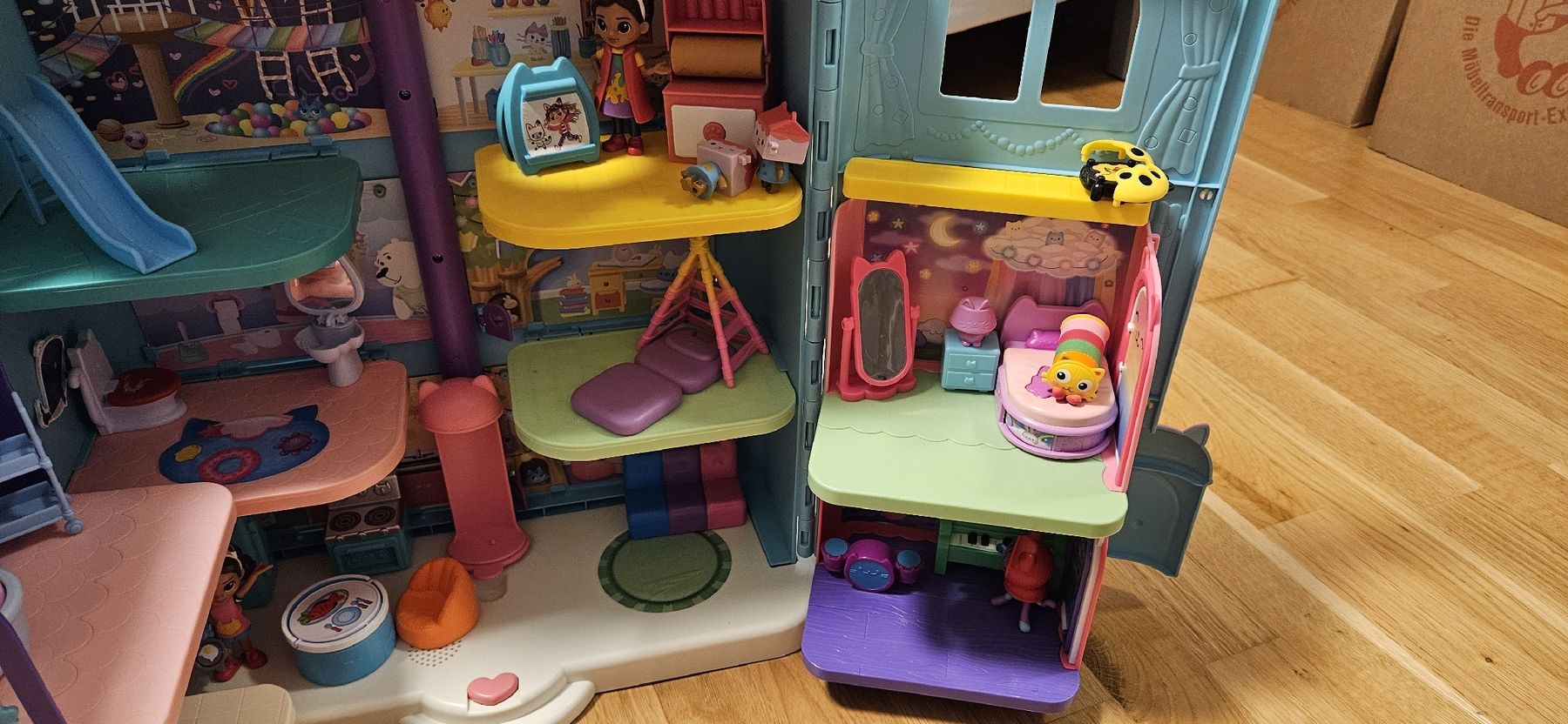 Case e mobili per bambole: Gabbys Dollhouse – Usato da Neuhausen am Rheinfall venduto da pin_9fgb 2