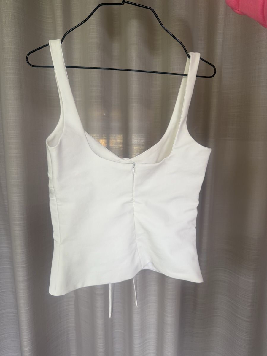 Zara Tops: Zara Top Weiss – Neuf avec emballage d'origine à Wettingen par gsamsch 1