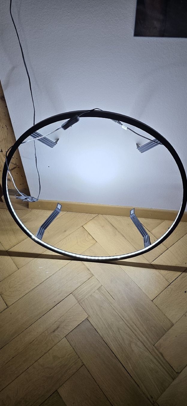 Freccette: Target Corona Beleuchtungsring – Usato da Basel venduto da rue_5l8v 1