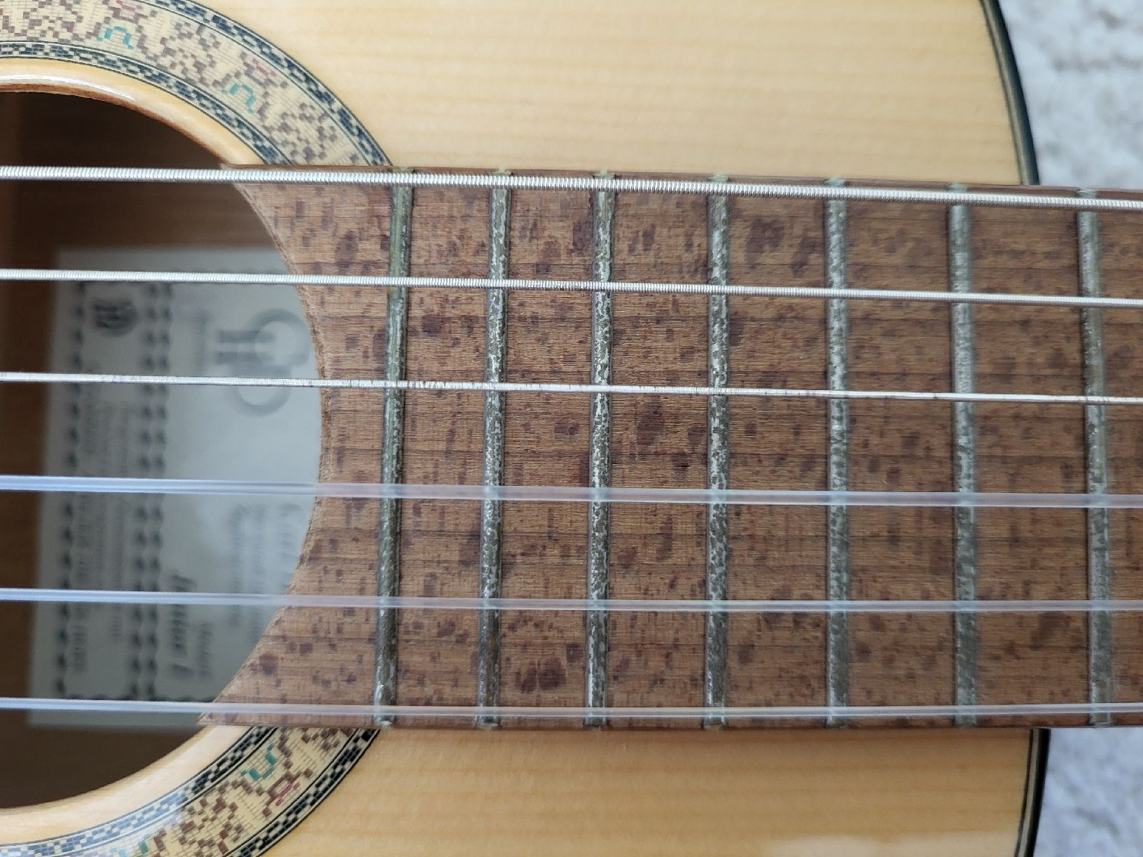 Musikinstrumente: Kindergitarre – Gebraucht aus Zürich von Mumpiz 4