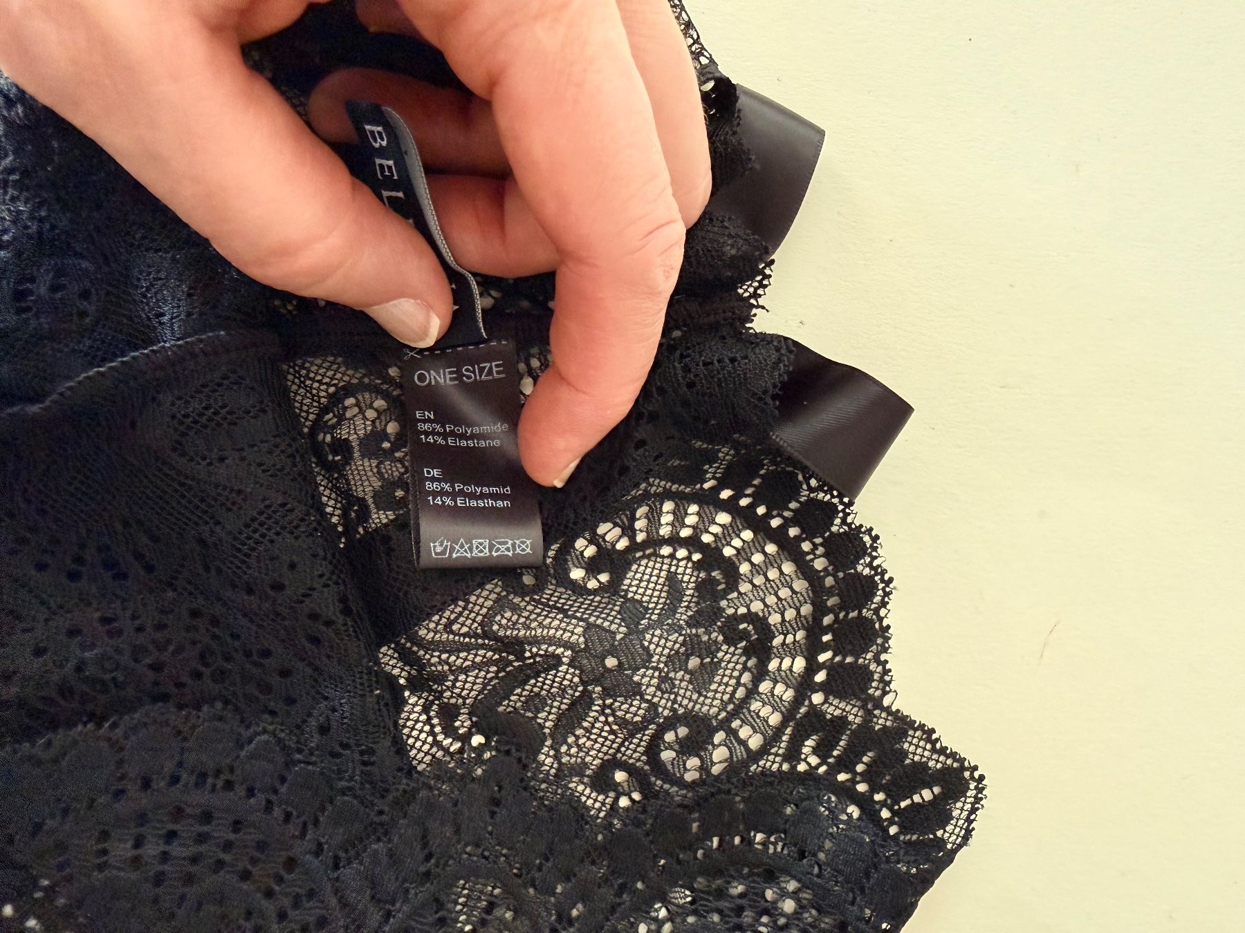 Beldona Autres dessous: BELDONA, String FENYRA, Grösse One Size, Farbe Schwarz – Neuf avec emballage d'origine à Rudolfstetten par gst_g7xl 2