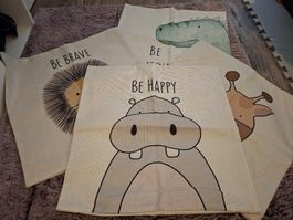 4 Kissenhüllen mit Tiermotiven für Kinder, neuwertig 45x45