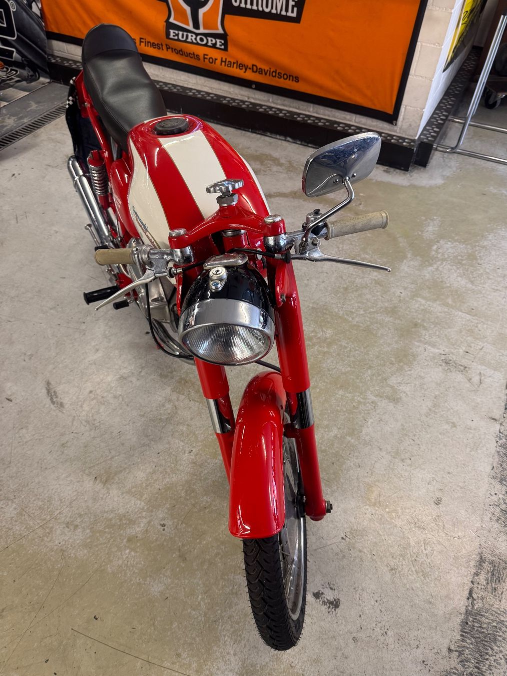 Strada: Harley-Davidson Aermacci 250 – Usato da Hünenberg venduto da Harywood 3