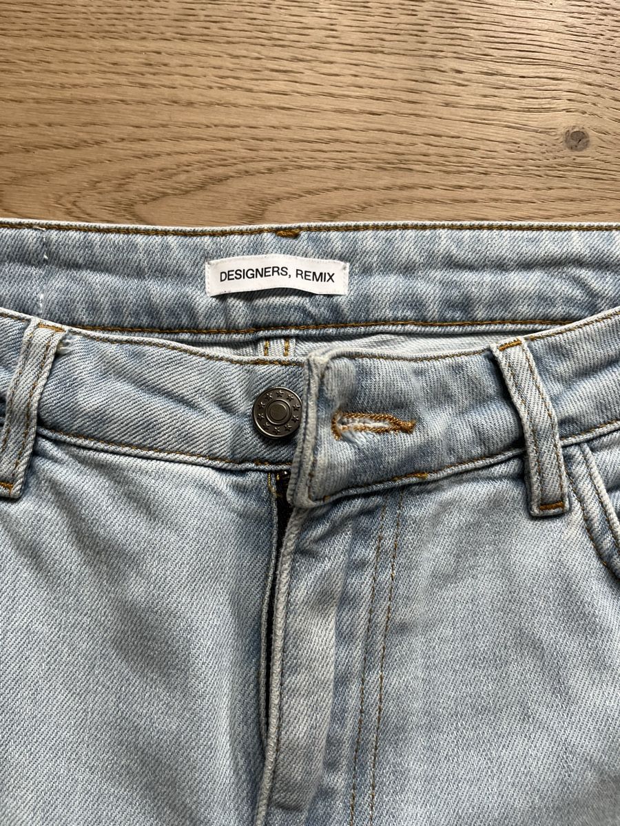 Jeans: Jeans Designer Remix – Usato da Zürich venduto da carlot_2023 1