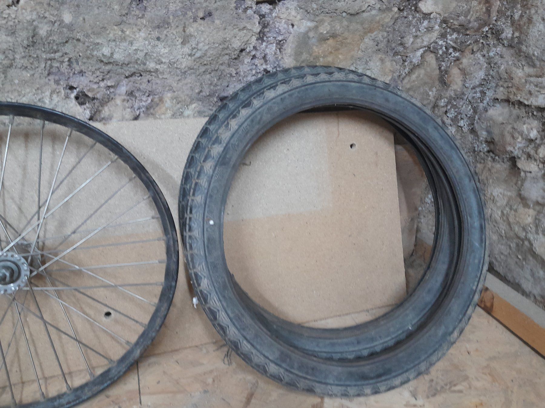 Pezzi di ricambio: 3 x Veloräder 20" zoll – Usato da Hinterforst venduto da duty76 4