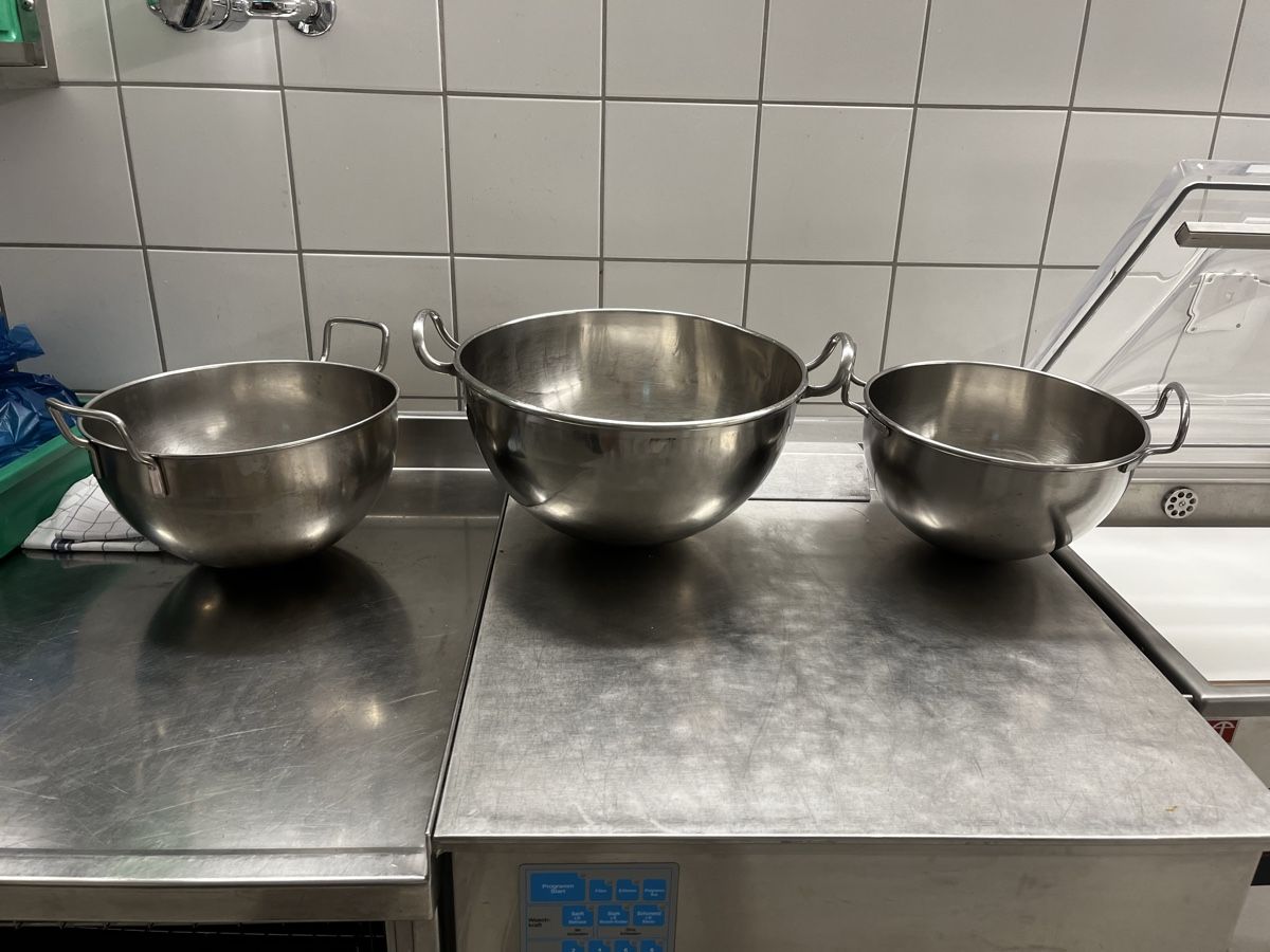 Ciotole: 3 Schlag/ Rührschüsseln robust – Usato da Dittingen venduto da Cervolino77