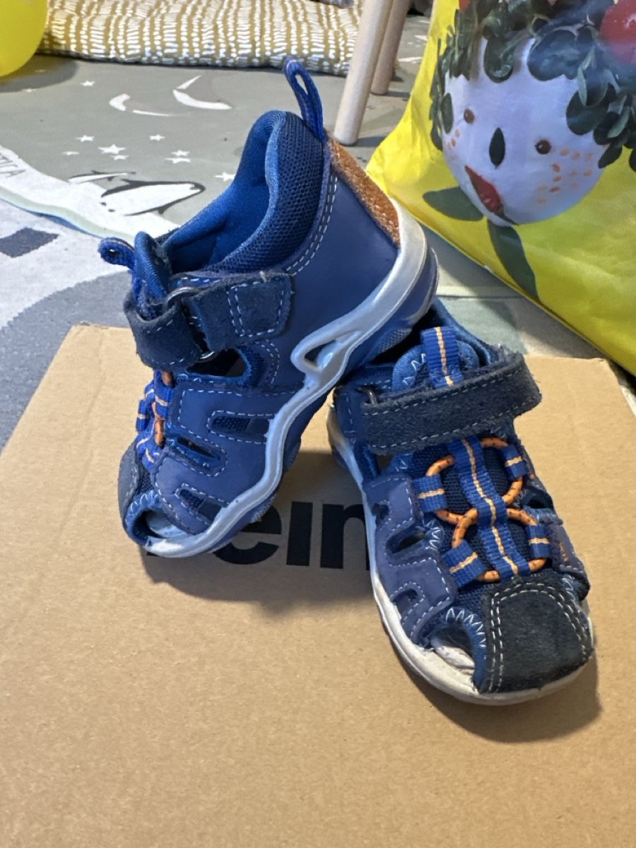 Elefanten Scarpe per ragazzi: Elefanten schuhe 19 – Usato da Zermatt venduto da katytesunshine