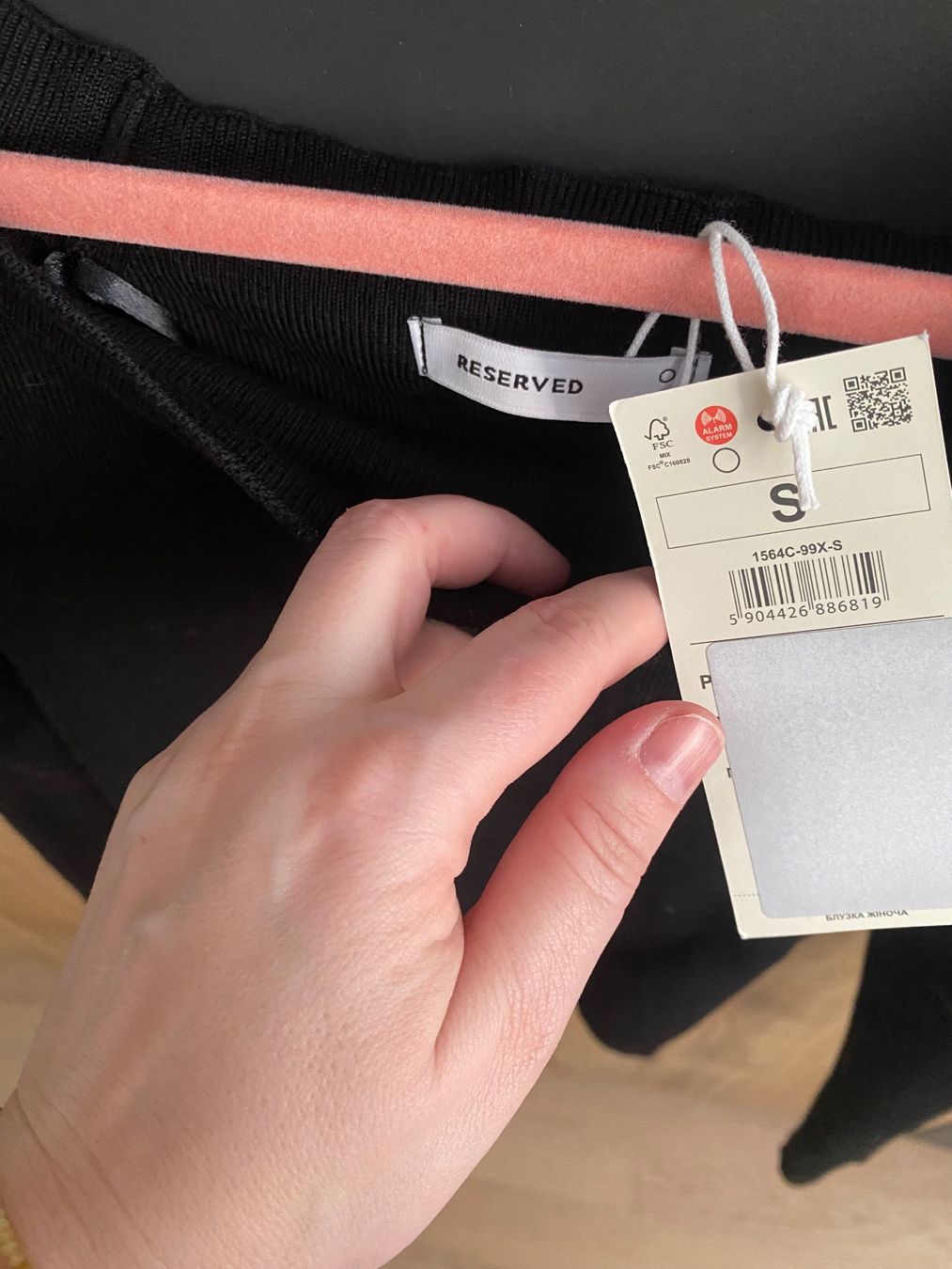 Maglioni & Felpe: Pull noir élégant Reserved, neuf avec étiquette, S – Nuovo e nell'imballaggio originale da Sion venduto da pur_m89d 2
