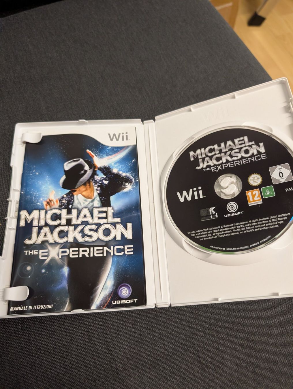 Giochi: Michael Jackson the experience Nintendo Wii – Usato da Giubiasco venduto da Ticinerd 2