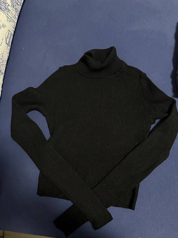 Maglioni & Felpe: Maglione M – Usato da Lugano venduto da ari_2v6v