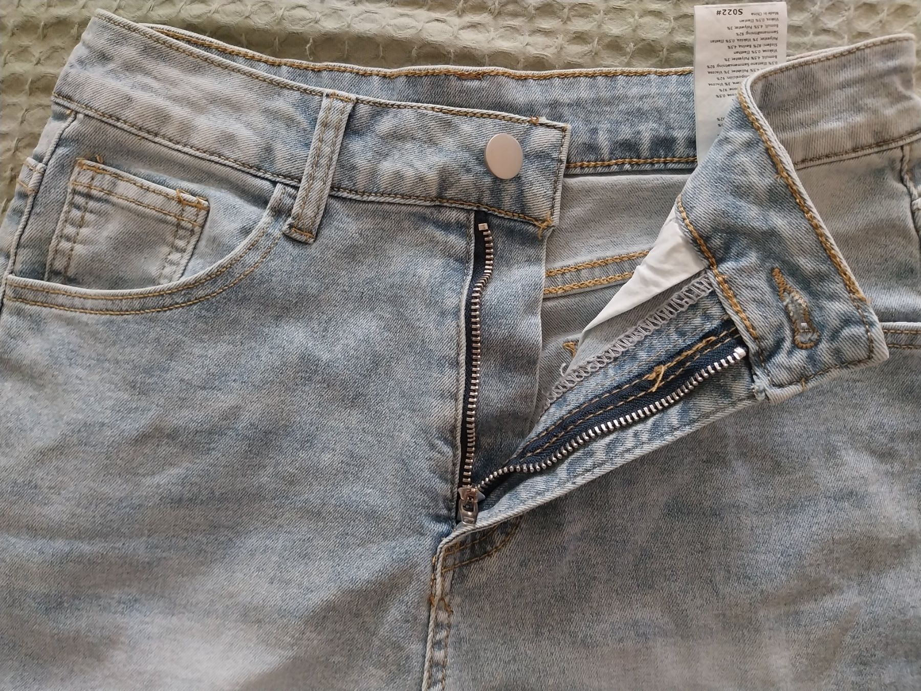 Jeans: Jeans kurz Grösse M – Neu (gemäss Beschreibung) aus Schwaderloch von bademeister79 2