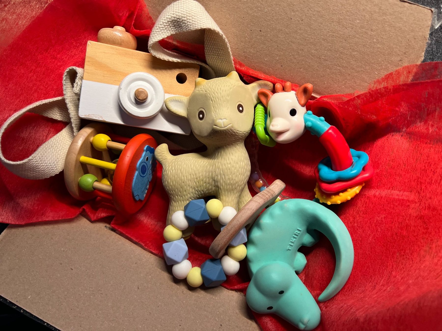 Giocattoli: Jouets d'éveil bébé - Set de 6 pièces – Usato da Genève venduto da PoissonBlue 2