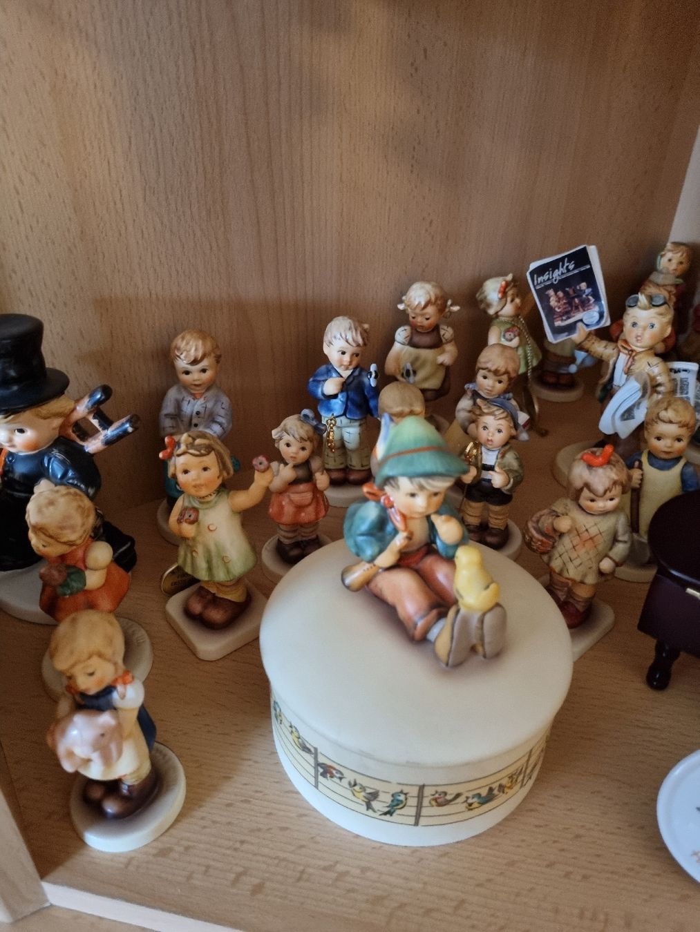 Hummel Figurines: Grosse Hummelsammlung – D'occasion à reitnau par Oktober4 3