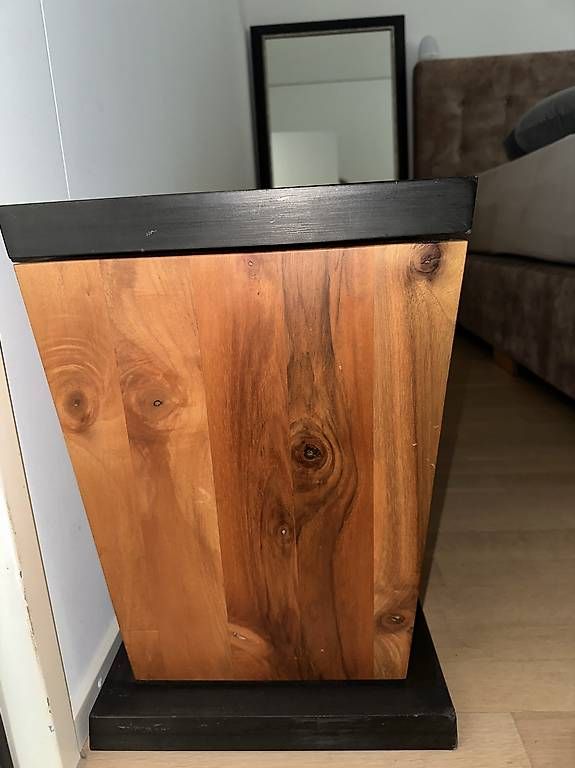 Tables de nuit: Nachttische – D'occasion à baar par may_8fwr 2