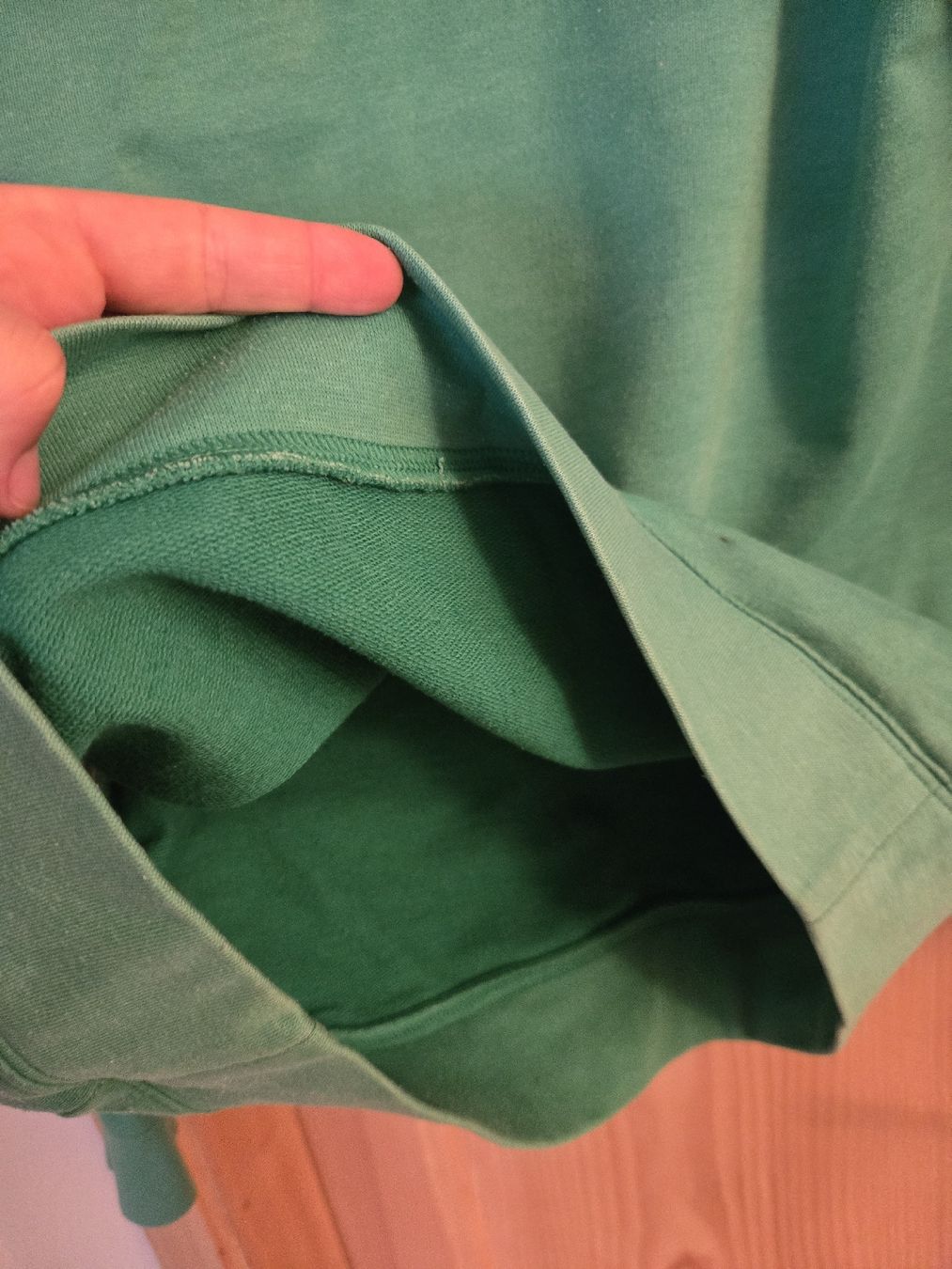 Pullover & Sweatshirts: Ozone Kapuzenpullover grün - Grösse M  – Gebraucht aus Unterterzen von elebo 8