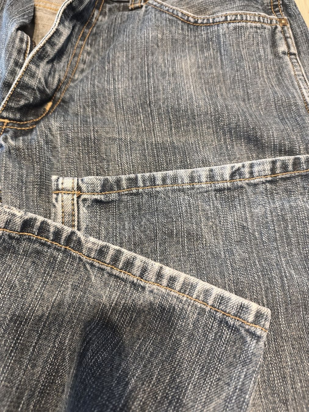 Carhartt Jeans: Carhartt Jeans Gr.30 – D'occasion à Madiswil par Trayann 1