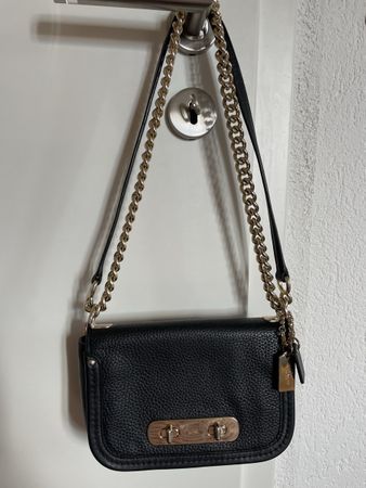 Original COACH Swagger Shoulder Bag 20 — Gold (8177-59520)