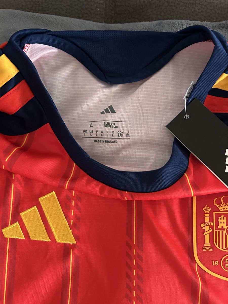Adidas Leibchen & Hosen: WM26 Fan Spanien Pedri Jersey – Neu und originalverpackt aus Effretikon von PrimeTimeB 3