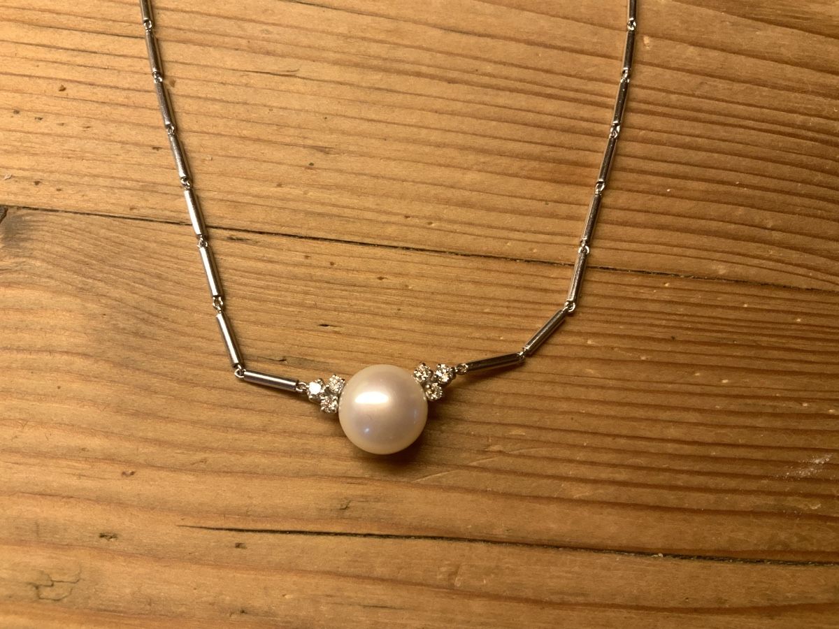 Catenine: Collier 750er Weissgold – Usato da Nesslau venduto da Giga257