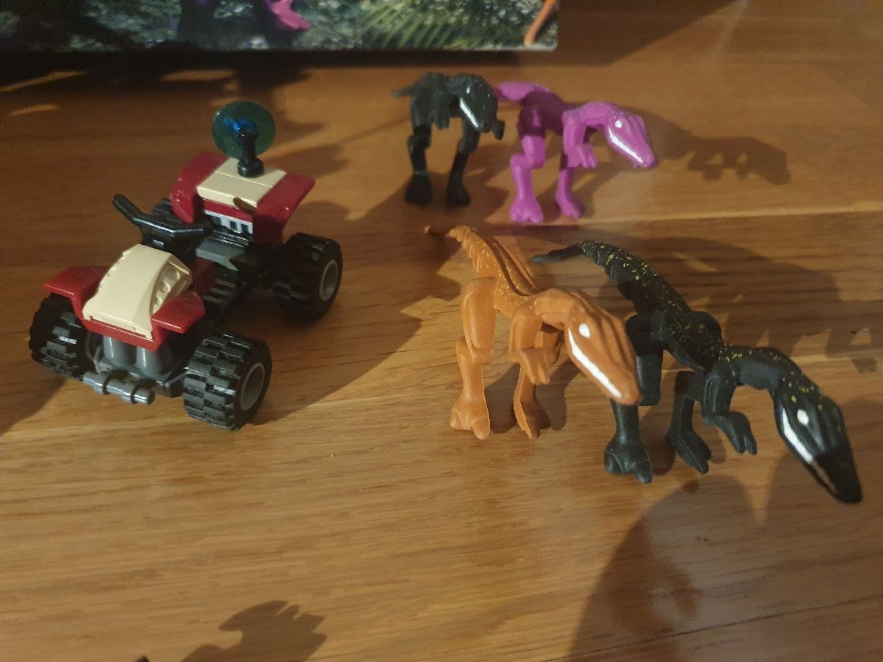 Lego Kit di costruzioni: Lego Dino 7294 et 7296 – Usato da Bernex venduto da Mardone 3