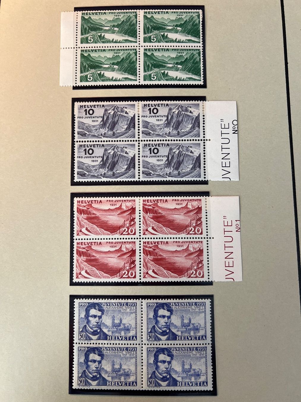 Tutti i francobolli: Pro Juventute, 1929 bis 1938, Viererblocks – Usato da Oberhasli venduto da Sicurezza 2