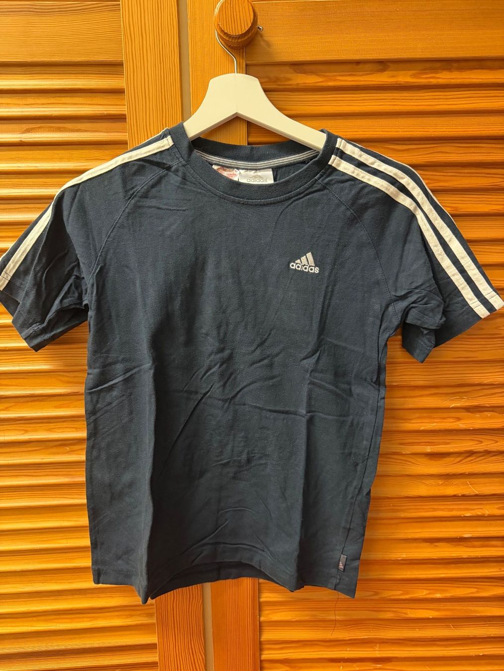 Adidas T-shirt: Adidas T-Shirt – Usato da Eschenbach LU venduto da jjasmiin