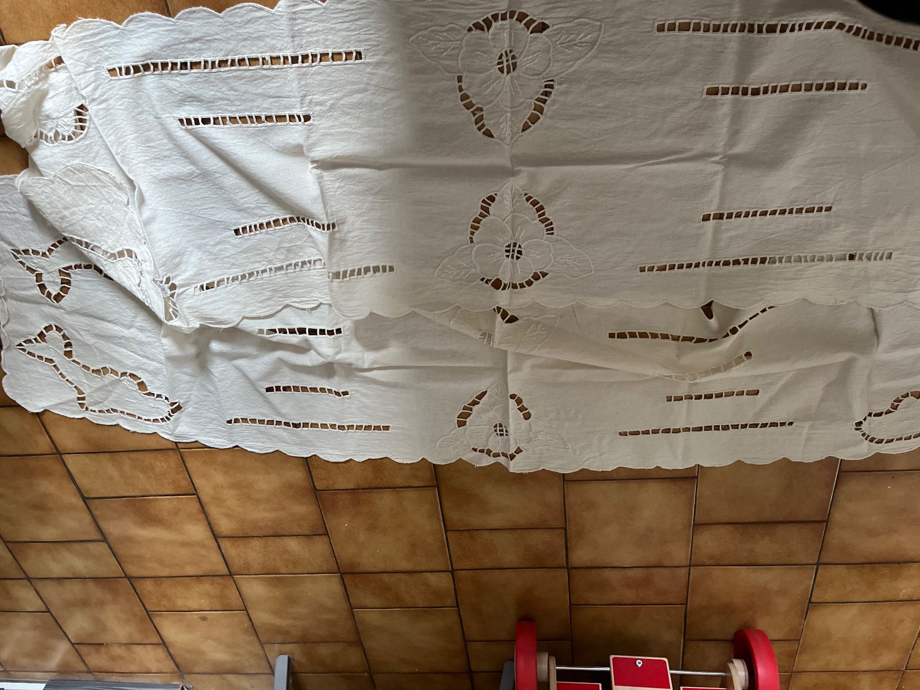 Alle Dekorationen: Deux chemins tables napperons maman – Gebraucht aus Veyrier von kimedovapa 1