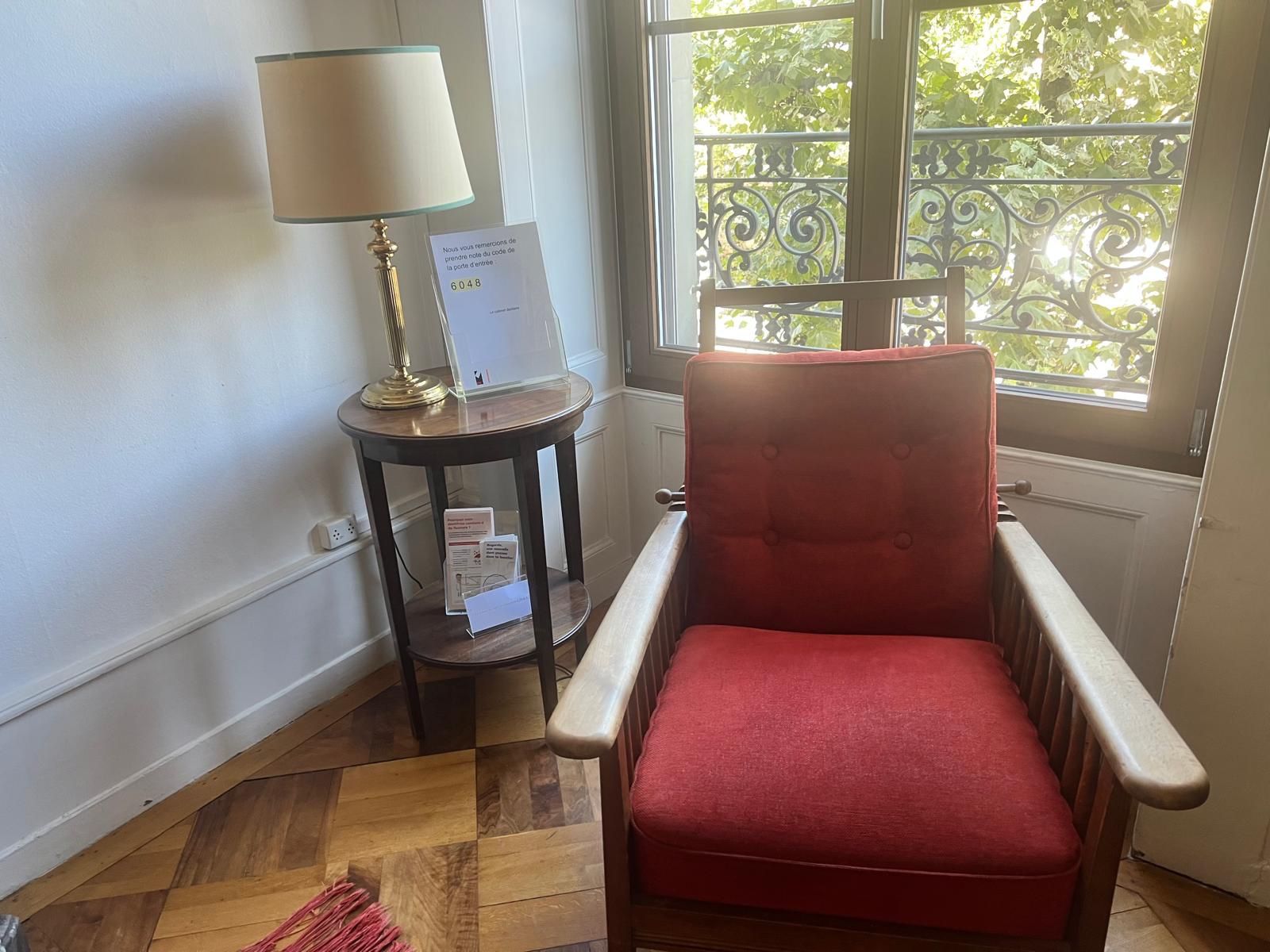 Sofas: Meubles de salon élégants – Gebraucht aus Genève von jla_2b5m 2