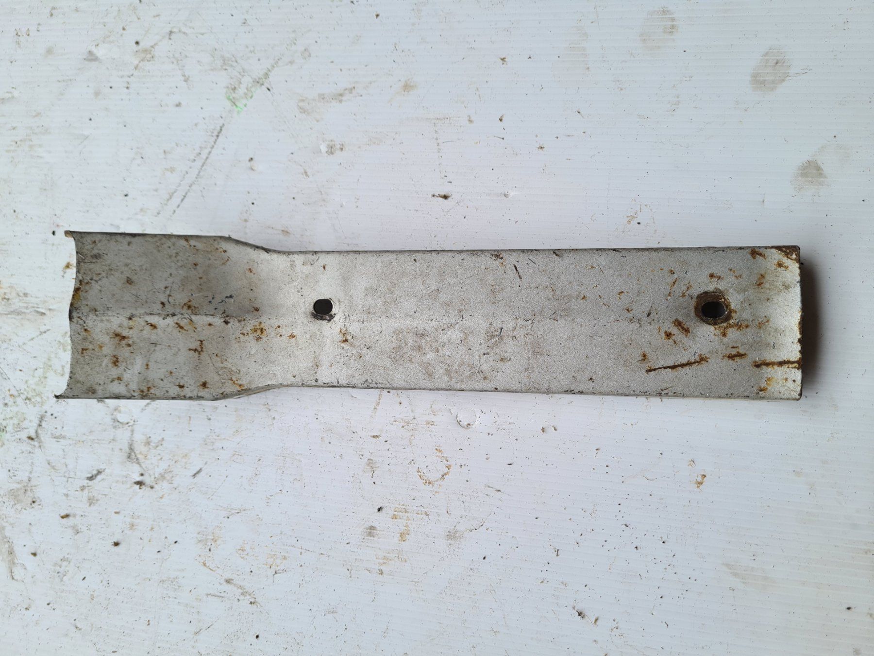 Piaggio Ciclomotori: Abdeckblech Kabel KTM GP40 Original – Usato da frümsen venduto da Sailem