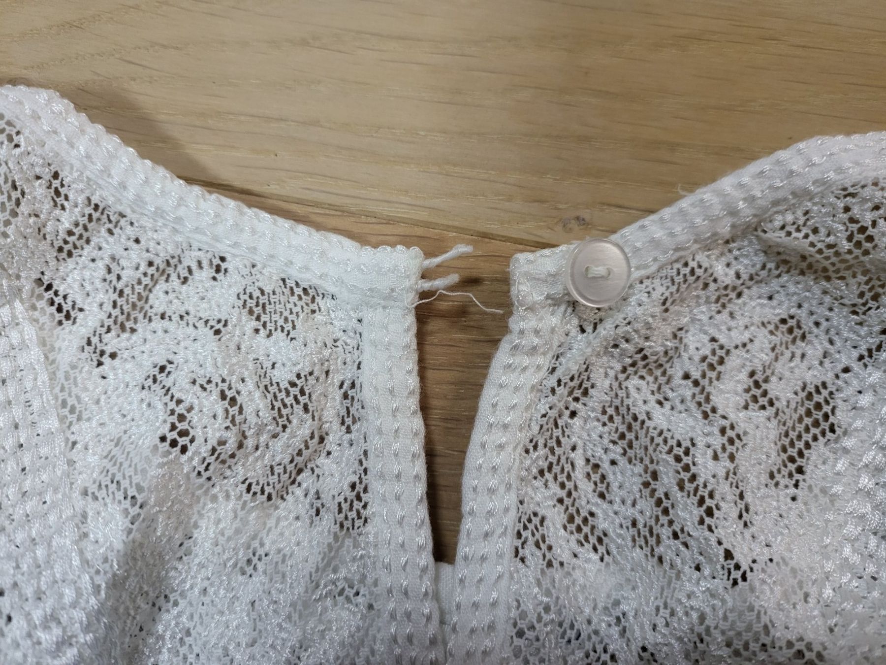 Maglioni & Felpe: Sweatshirt / leichter Pullover mit Stickerei S/M – Usato da Horgen venduto da 2CH70 2