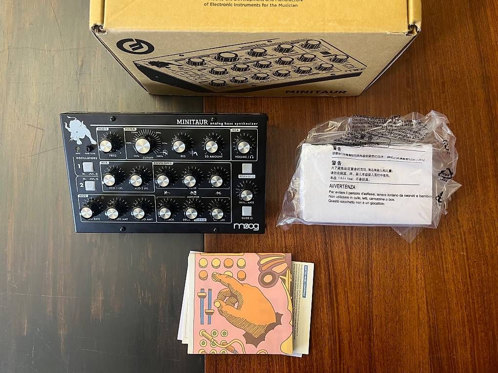 Moog Strumenti musicali: Moog Minitaur gekauft am 7.1.2026 – Usato da Biel/Bienne venduto da biel321