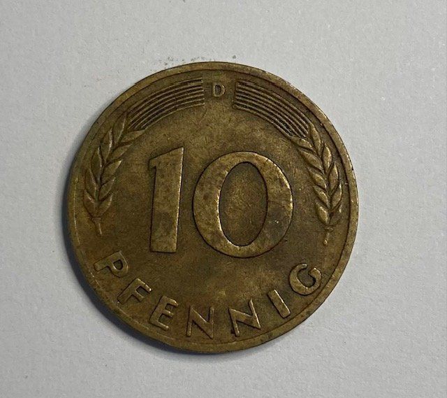 Tutti le monete: 10 Pfennig 1949 - Deutschland – Usato da Luzern venduto da Kartenansicht 1
