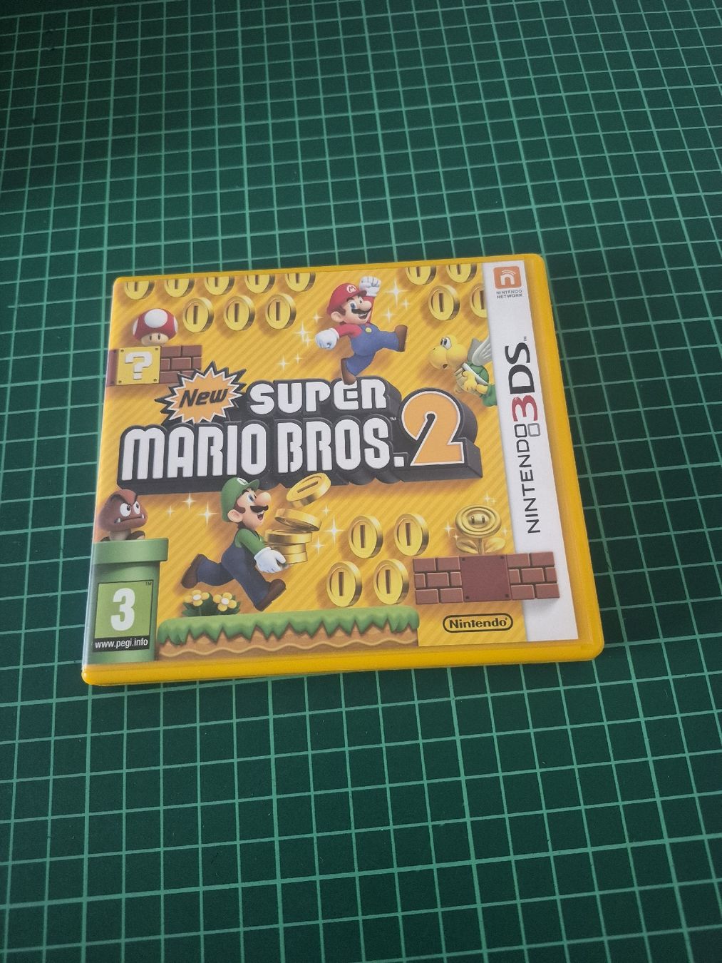 Nintendo Giochi: New Super Mario Bros. 2 3DS Game - Complete - CIB – Usato da Meyrin venduto da Retro-GZ