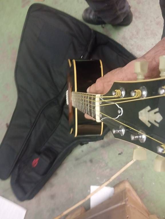 Strumenti musicali: Akustikgitarre mit Tasche, Nova 200 – Usato da Basel venduto da Petergunn 4