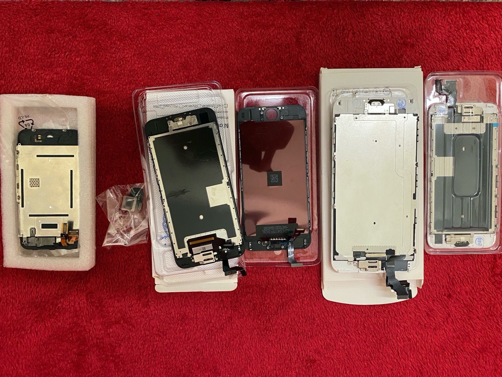Apple Monitor: IPhone Display Div. – Usato da Ichertswil venduto da Jazzbassplayer68 1