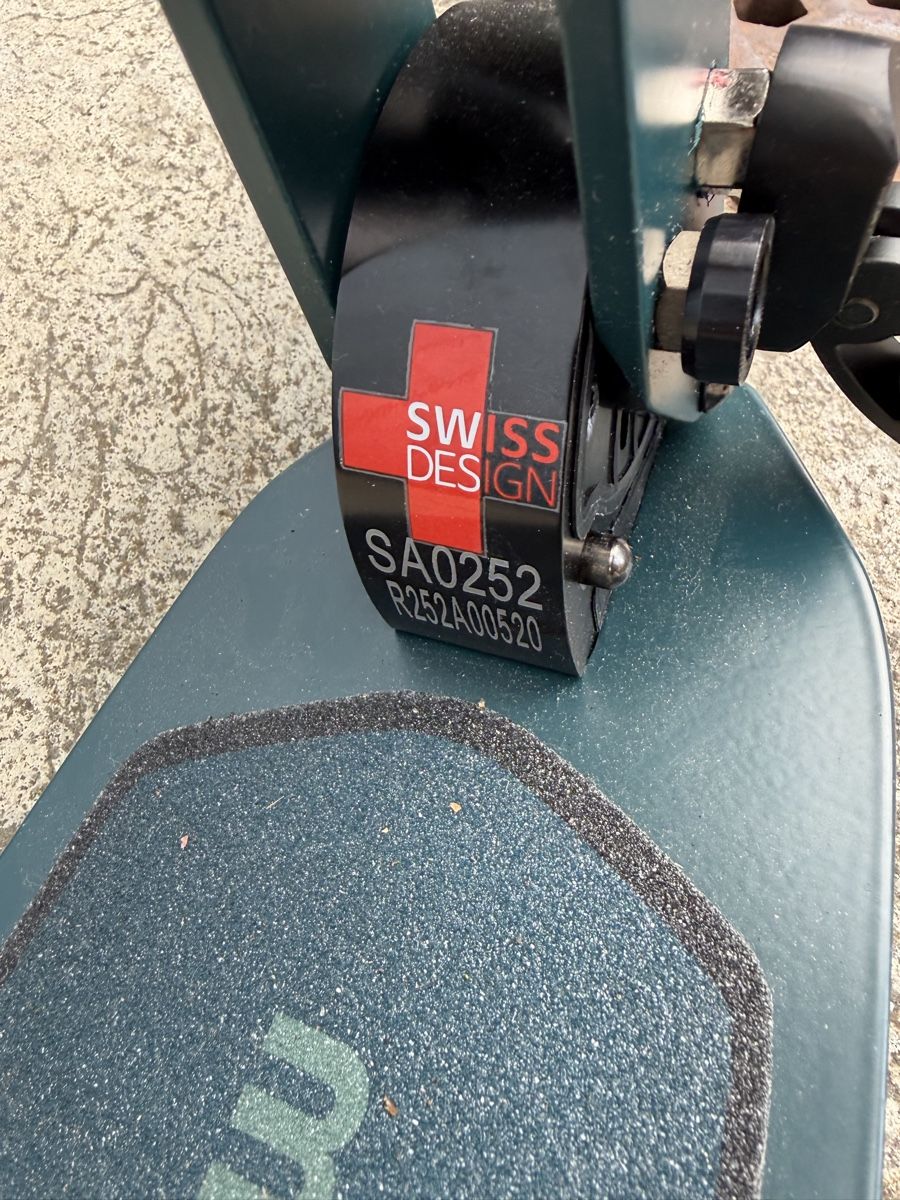 Micro Kickboard: Micro Klappscooter dunkelgrün – Usato da Lyss venduto da nekoreh 4