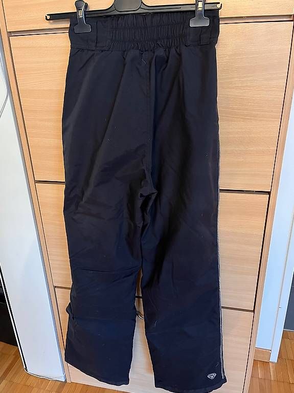 Completi & Tailleur: Set giacca e pantaloni sci/snowboard ONEILL – Usato da Jona venduto da sen_vd8v 4