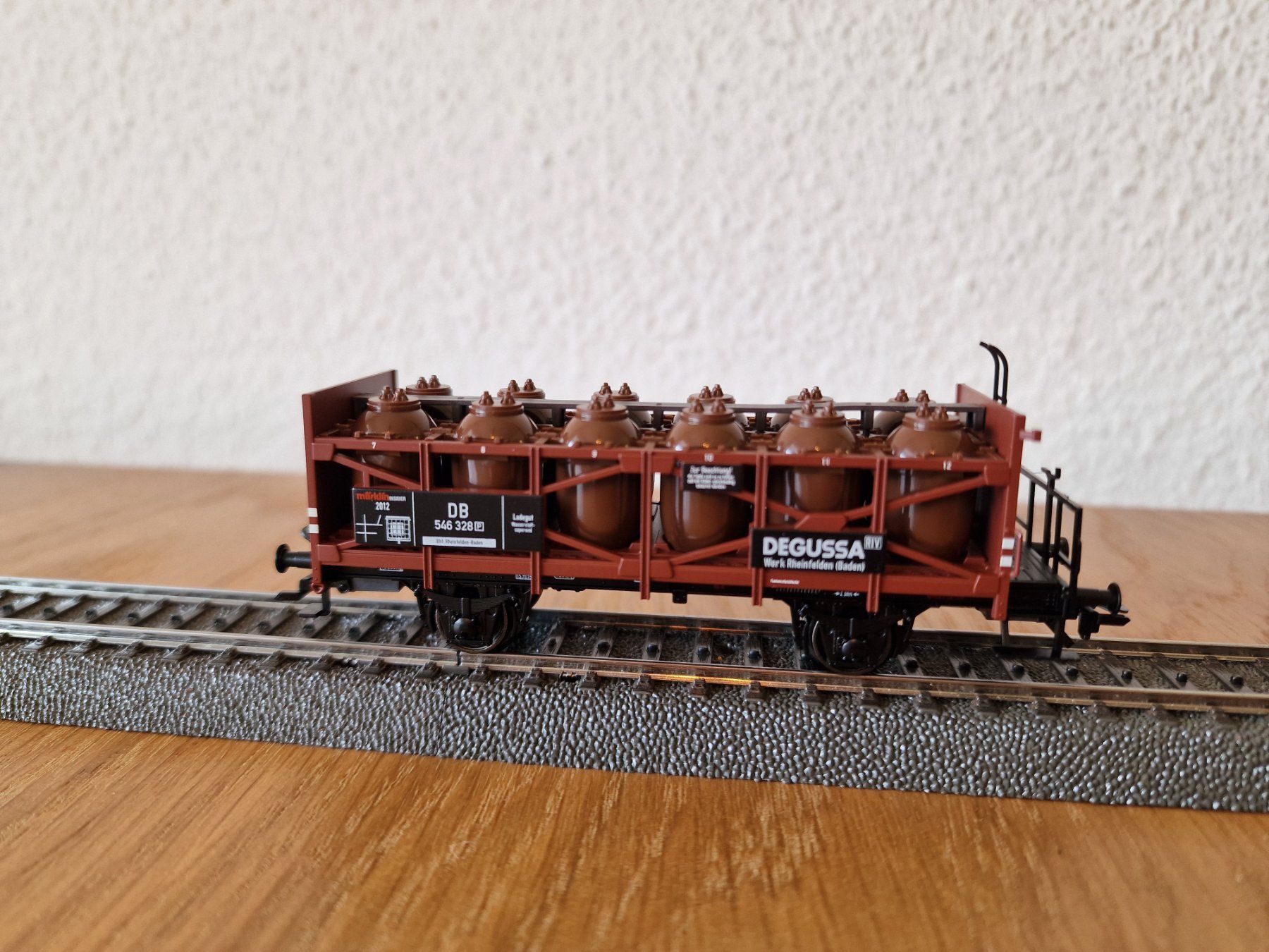 Märklin Modellini di ferrovie: DB Wasserstofftransportwagen H0 – Usato da Matten b. Interlaken venduto da lor_hr9w 1