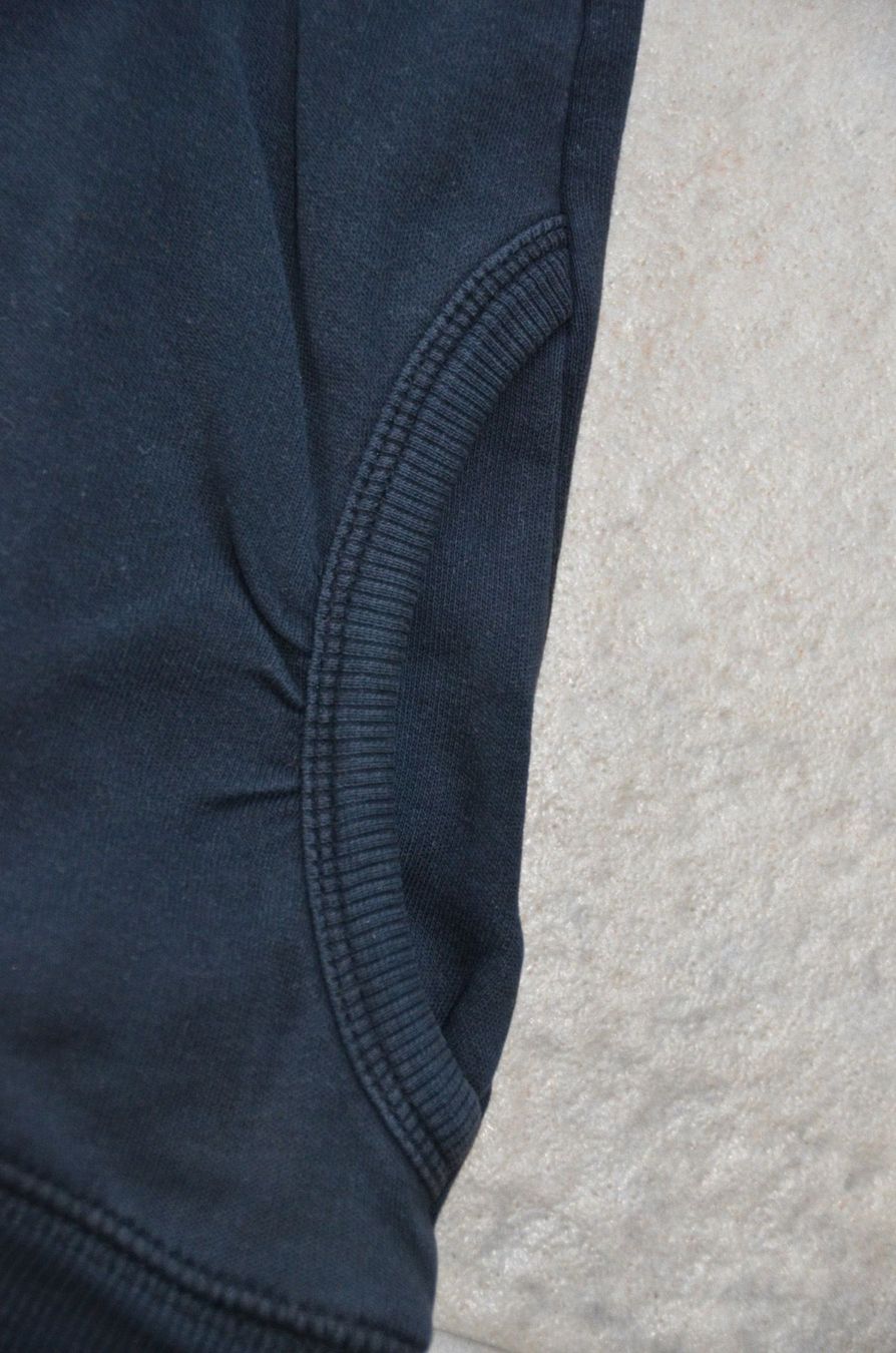 Maglioni & Felpe: Mädchen Pullover Grösse 152 schwarz – Usato da Schleinikon venduto da kissa07 3
