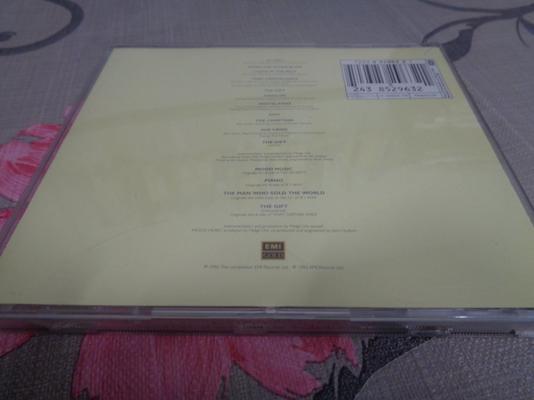CDs: Midgeure - The Gift CD – Gebraucht aus Olten von Disc-Ausverkauf 1