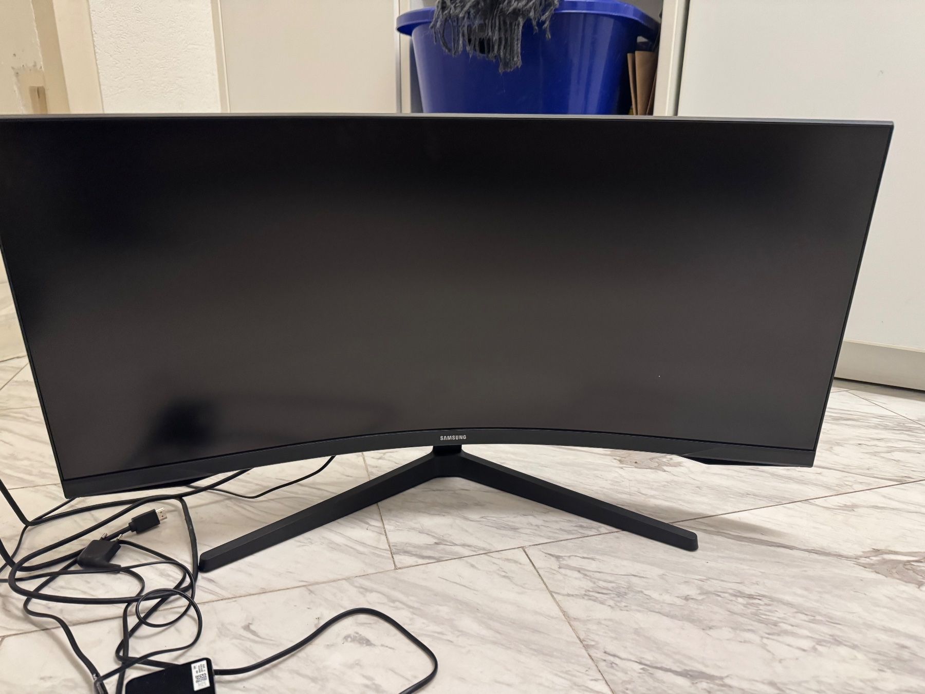 Samsung Monitor: Bildschirm Samsung – Usato da Unterengstringen venduto da topas04