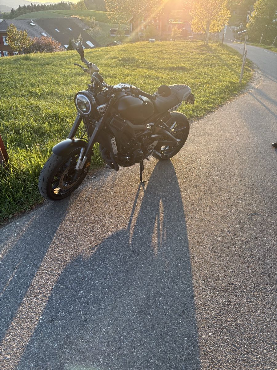 Yamaha Strada: Yamaha xsr 900 2017 35KW – Usato da Ruswil venduto da lus_5mck 2