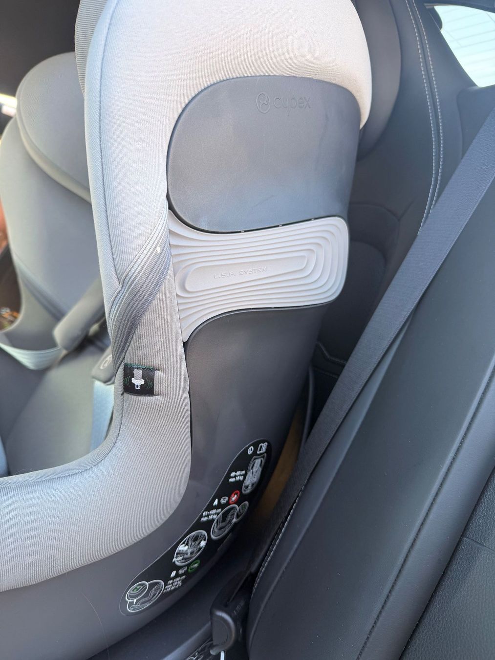 Cybex Seggiolini per auto: Cybex Kindersitz Sirona S i-Size – Usato da Pfäffikon ZH venduto da PatriciaB23 4