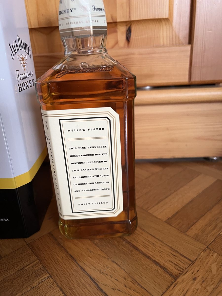 Jack Daniels Spirituosen: Jack Daniels Honey 35% vol. – Gebraucht aus Basel von veralt 2