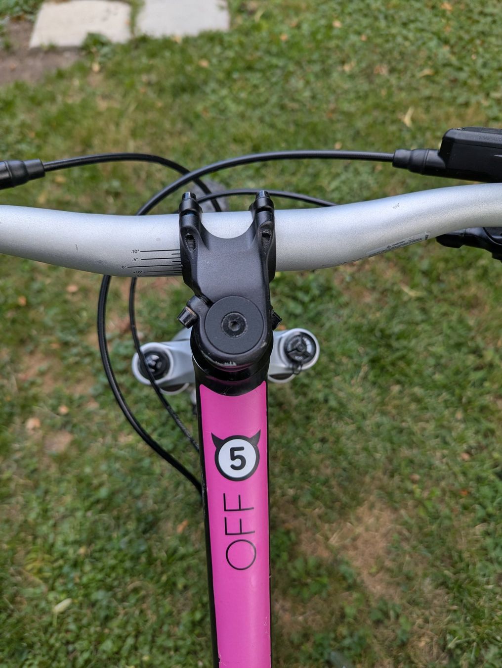 Biciclette: voom Kinderfahrrad 24 zoll – Usato da Malans venduto da Studi111