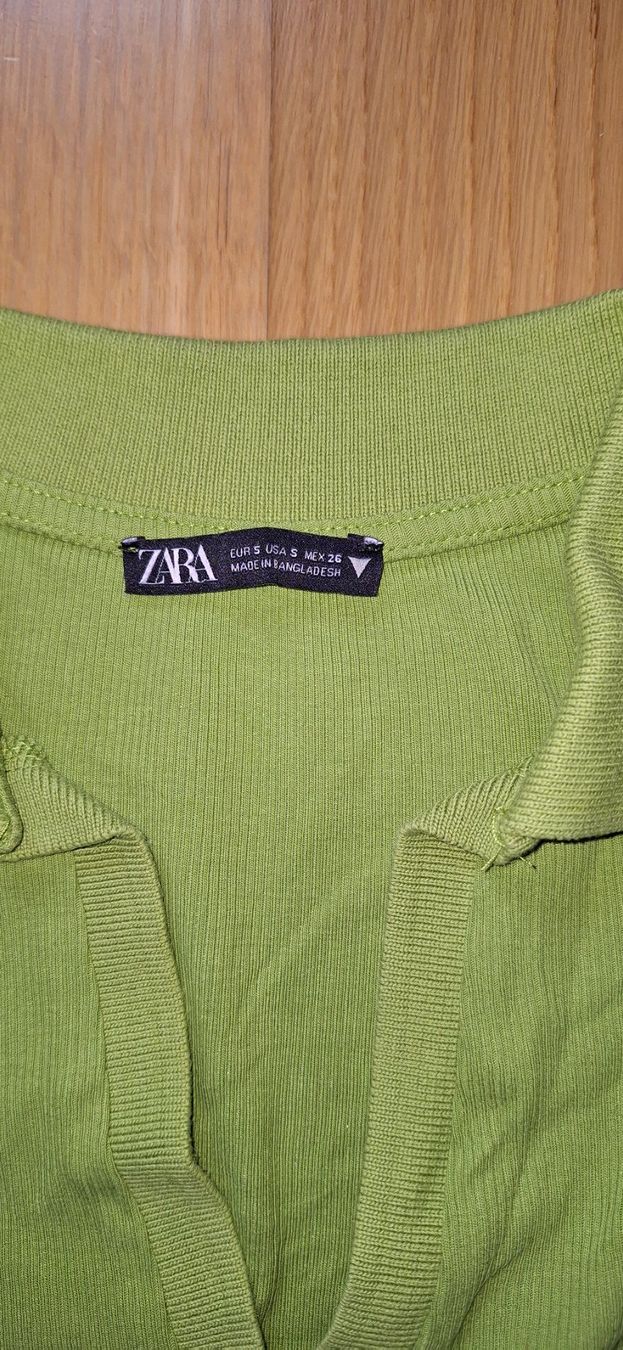 Zara Top: Zara, croc top – Nuovo (secondo la descrizione) da Lussery-Villars venduto da pousinete02 1