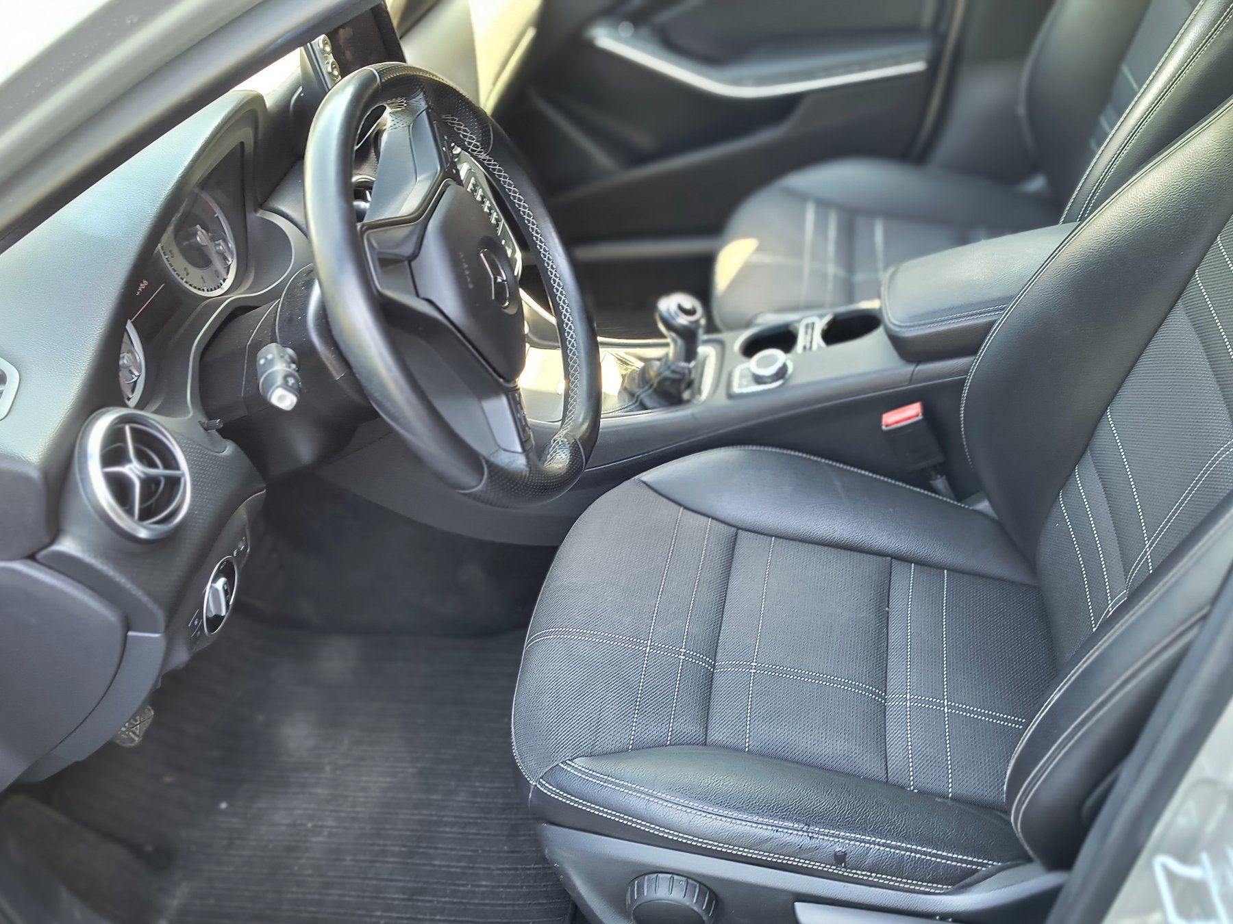 Mercedes-Benz Autos: mercedes A180  122psTurbo – D'occasion à VORDERTHAL par ducati821 1