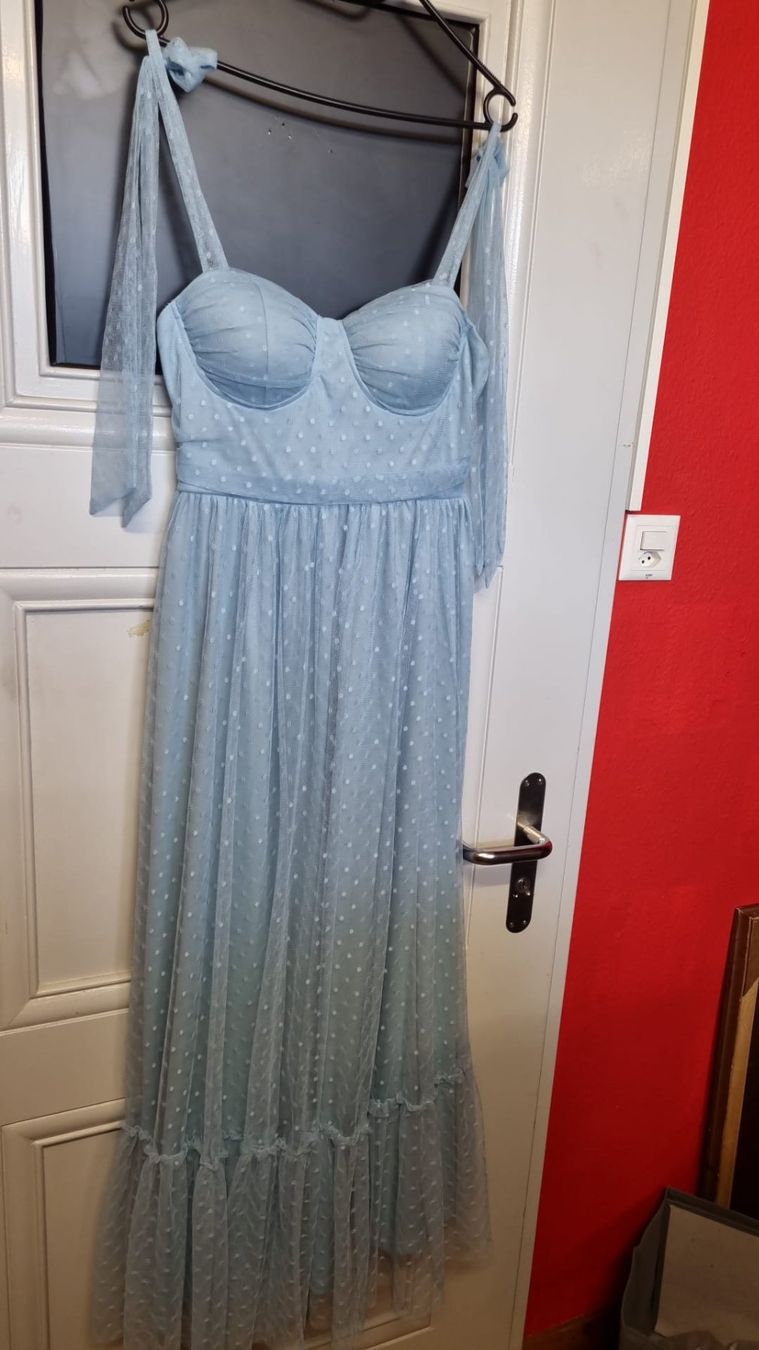 Robes: Kleid Grösse L – D'occasion à Schönenwerd par Chez_Mimi
